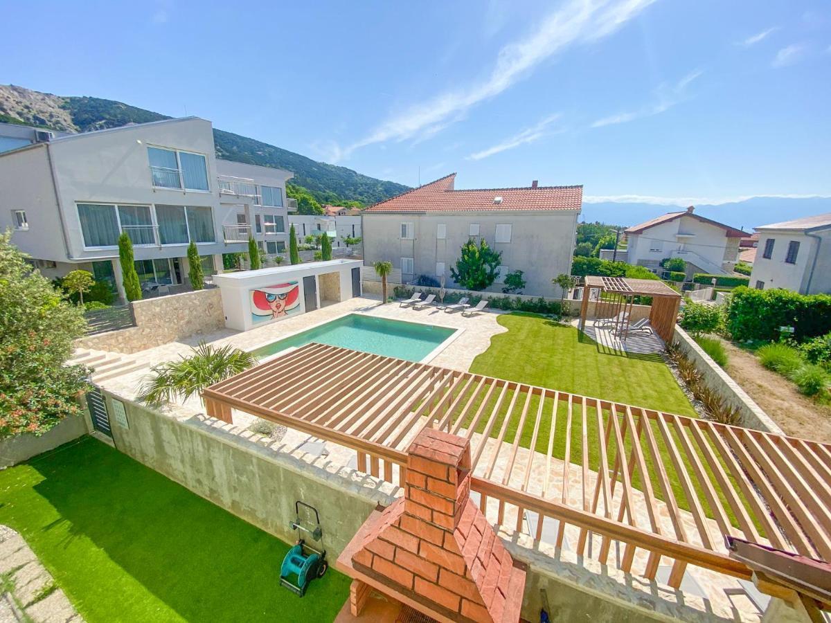 Apartment Baska Mit Poolarea - Krk, Kroatien Экстерьер фото
