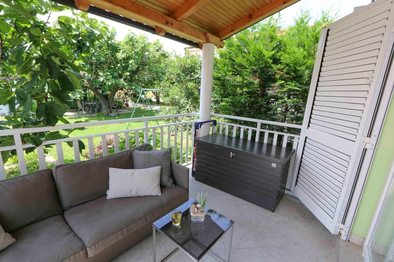 Apartment Baska Mit Poolarea - Krk, Kroatien Экстерьер фото